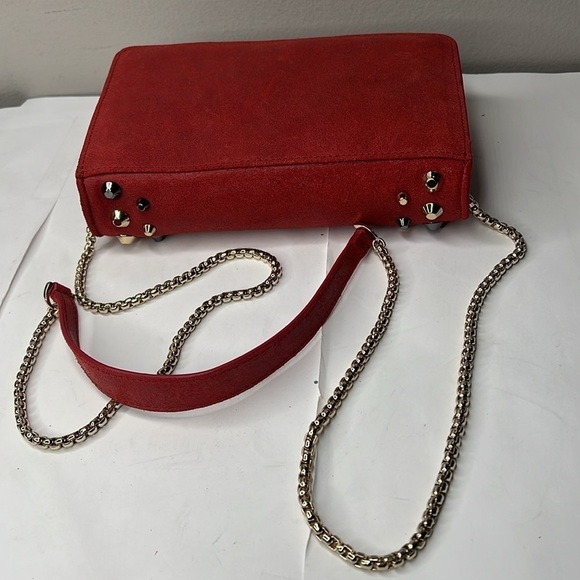 Stuart Weizman Red Sueded Leather Metal Grommet Crossbody Wallet on a Chain Bag - Picture 4 of 6